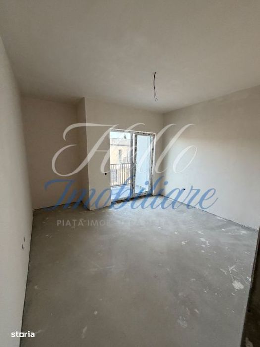 Triplex 4 camere 112.7 mp si teren 256 mp in Floresti zona Terra