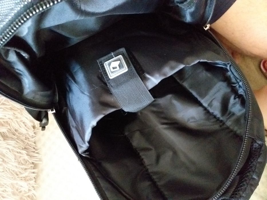 Раница голяма ученическа отделение за лаптоп