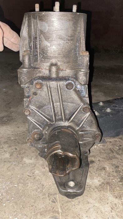 Редуктор на Рав 4 поколение 3