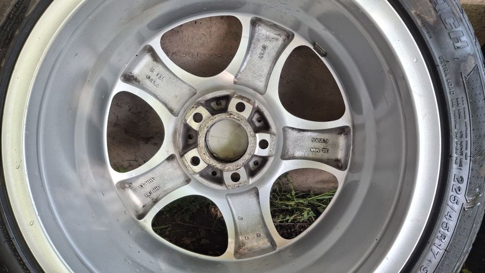 Диски и шины на мерседес.