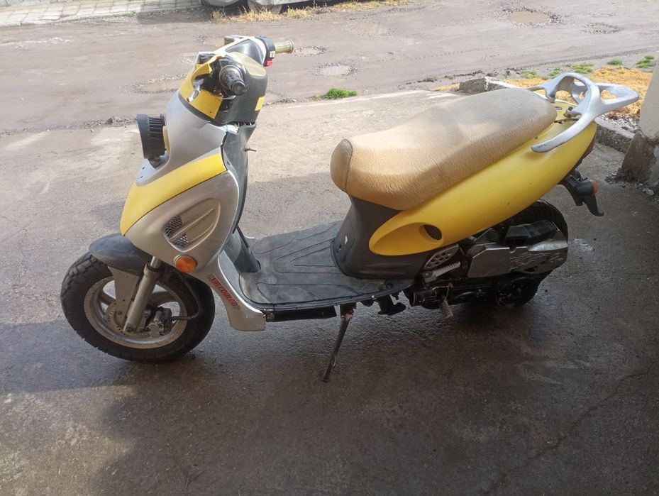Китаец 150cc + Aprilia sr50