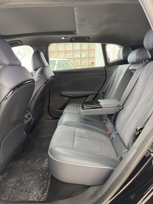 Voyah Courage 570KM Elektr Full 2024 Zavadskoy Rus tili 1 yil garantiy