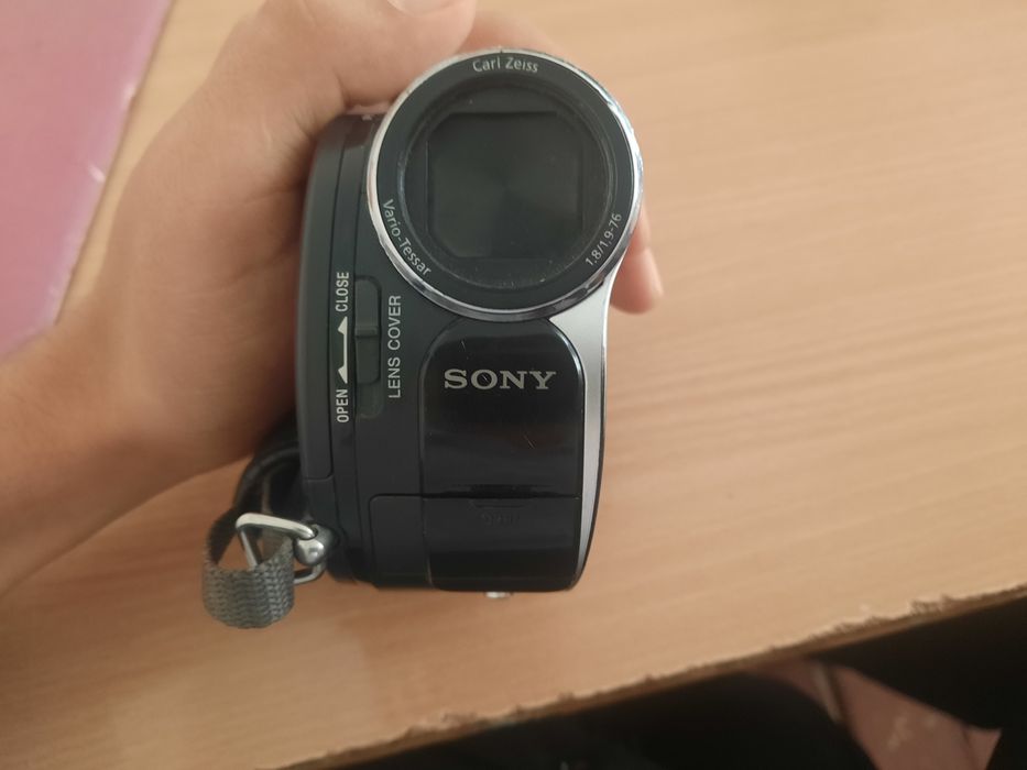 Sony camera sotiladi