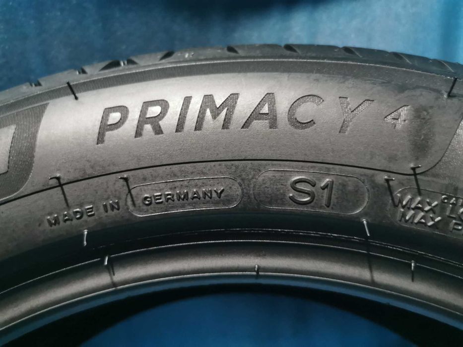 215/55 R17 michelin 4 bucati