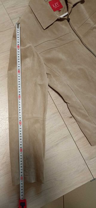 Мъжко яке от естествен набук, намалена цена.