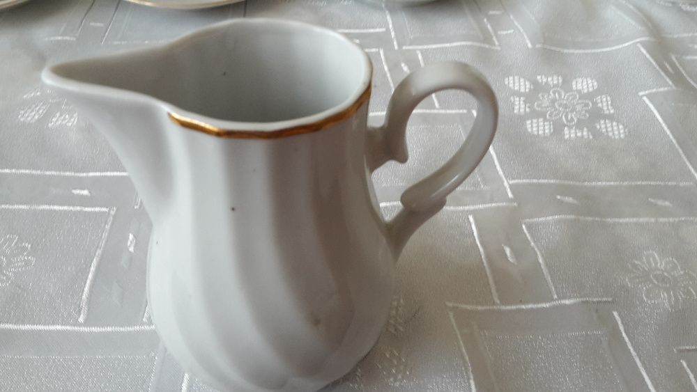 .Сервиз за кафе..