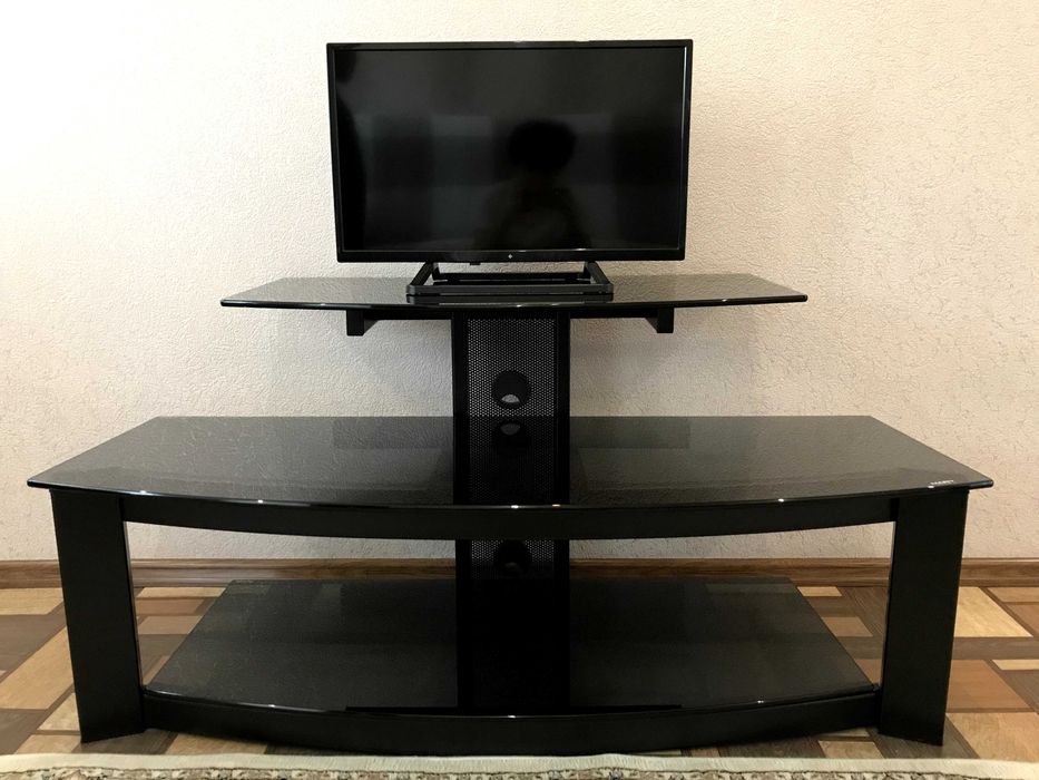 ТВ тумба Mart под телевизор