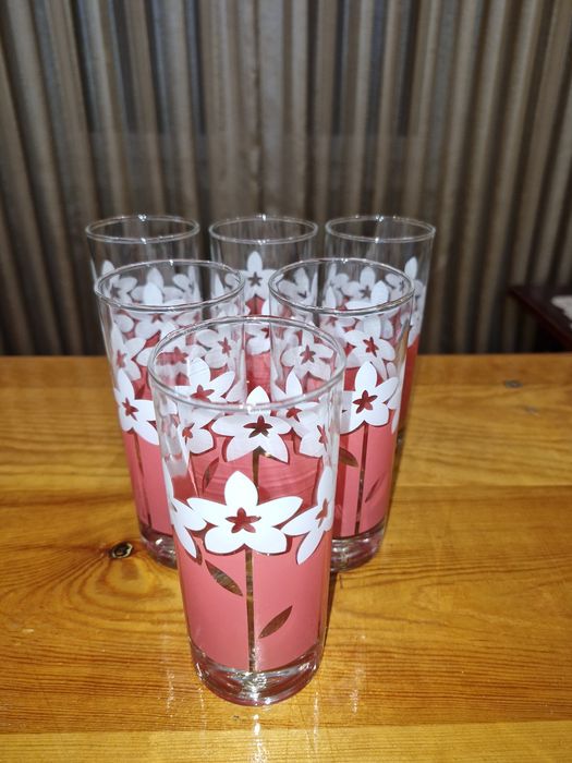 Продам фужеры,стаканы,рюмки