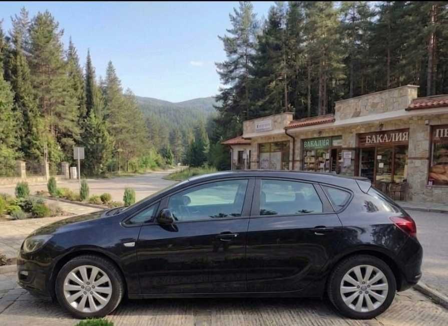 2012 Opel Astra J 1.4 Turbo 140hp ФАБРИЧНА ГАЗ - 12 900 лв (€6600)