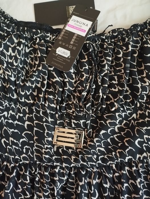 Нова рокля на Jonona