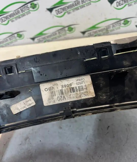 Ceasuri bord 1J0 920 806 E Volkswagen VW Golf 2000 1.9 SDI MT (68 hp)