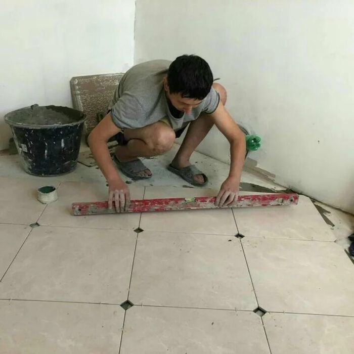 Кафельщик сантехник