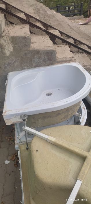 Душевой кабинка б/у