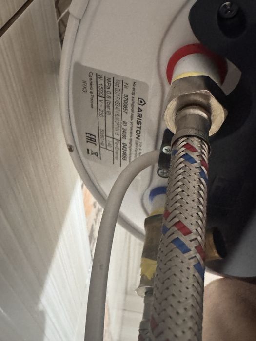 Продам титан Ariston