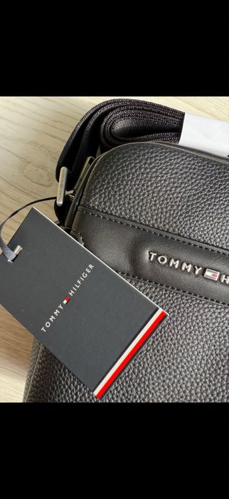 Мъжка Чантичка Tommy Hilfiger