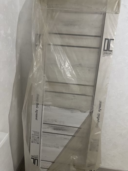 Новое межкомнатное дверь с коробкой