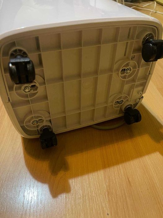 Dezumidificator CONOPU 12 L/zi, drenaj continuu, 24H Timer On/Off