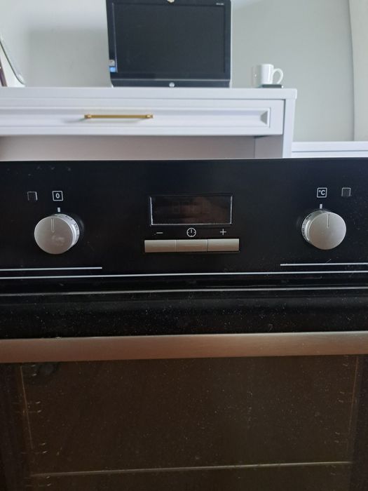Духовка Electrolux