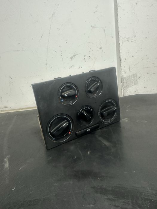 Panou comanda clima Volkswagen Vw Transporter T4 7D1819045L