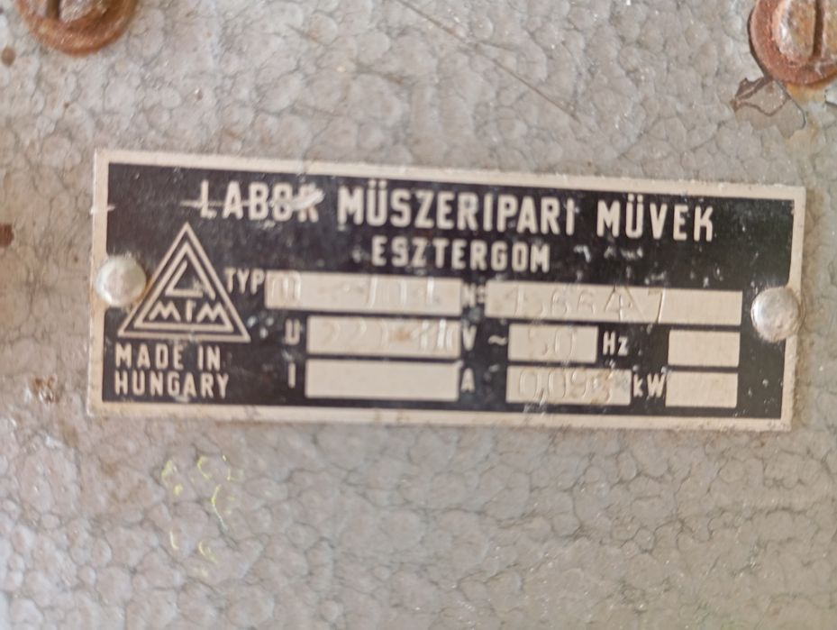 Stabilizator tensiune