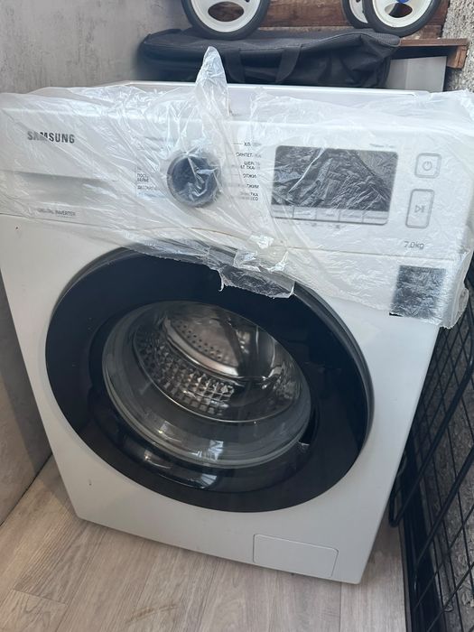 Продам стиральную машину