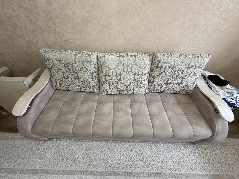 Продам диван раскладной