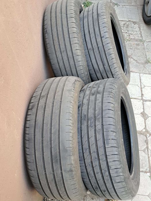 Продавам 4 бр. летни гуми GOODYEAR 215/55/17