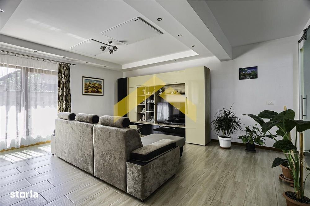 Casa tip duplex de vanzare Vladimirescu