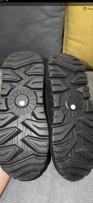 Продам оригинальные угги