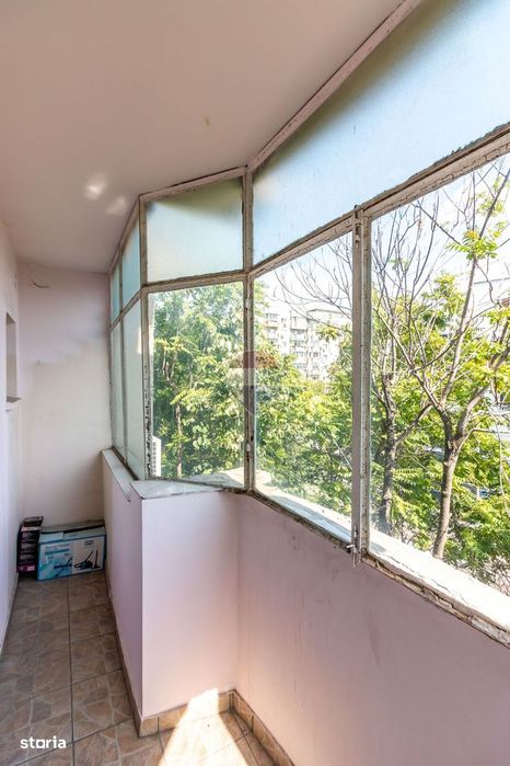 Apartament 3 camere mobilat ,strada Novaci în zona 13 Septembrie