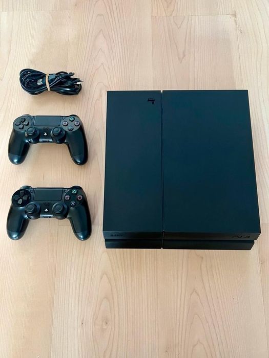В продаже Sony Playstation 4 (1 tb)