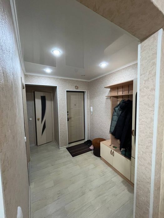 Продам квартиру 4 комнатную