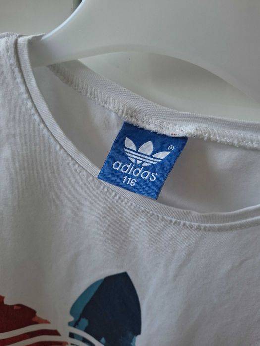 Tricou Adidas fetite
