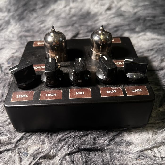 Ламповый Преамп - Педаль Эффектов