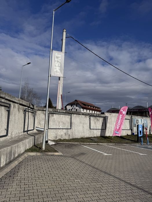 Inchiriez panou publicitar – zona Joy Sovata