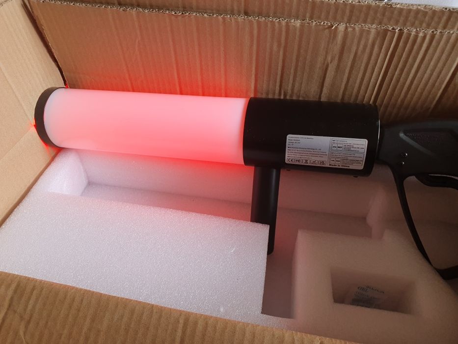 Vand Pistol  CO2, Nou,  pentru evenimente