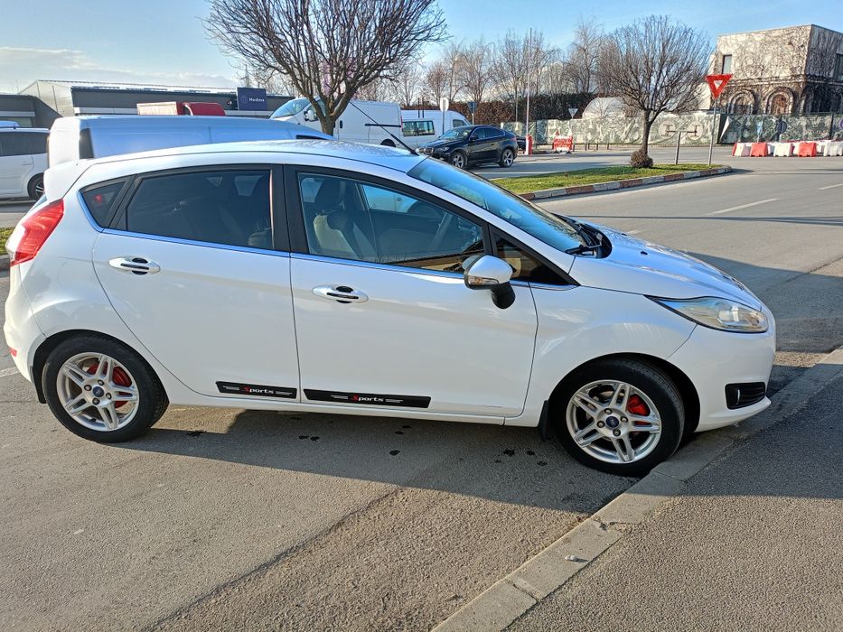FORD Fiesta TITANIUM 1.6 TDCI 2014