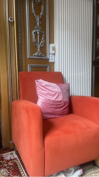 Продам. Дизайнерское кресло