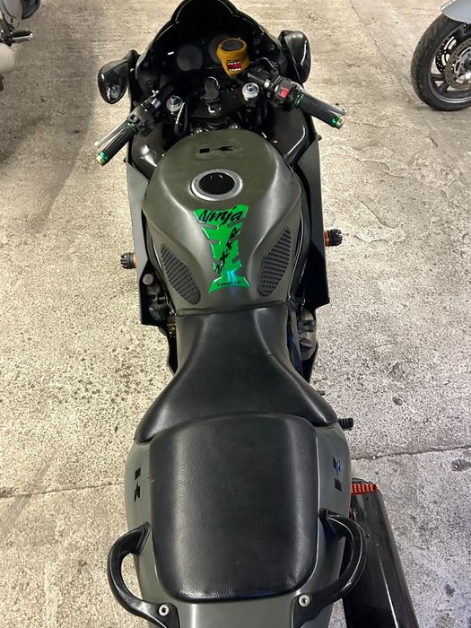 Kawasaki Ninja ZX-6R  2500€ negociabil