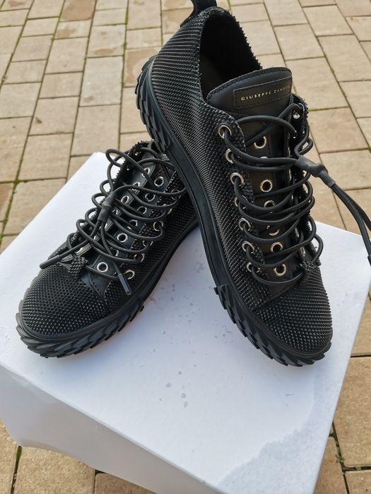 Giuseppe Zanotti nr 45 piele