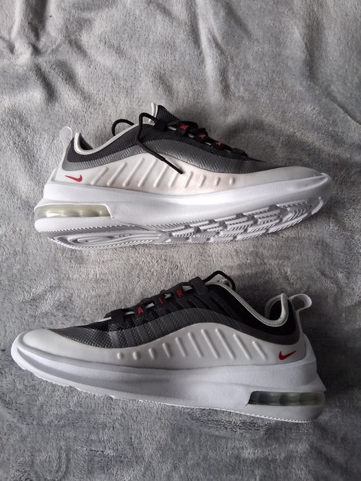 Nike Air Max Axis 40 originali NOI