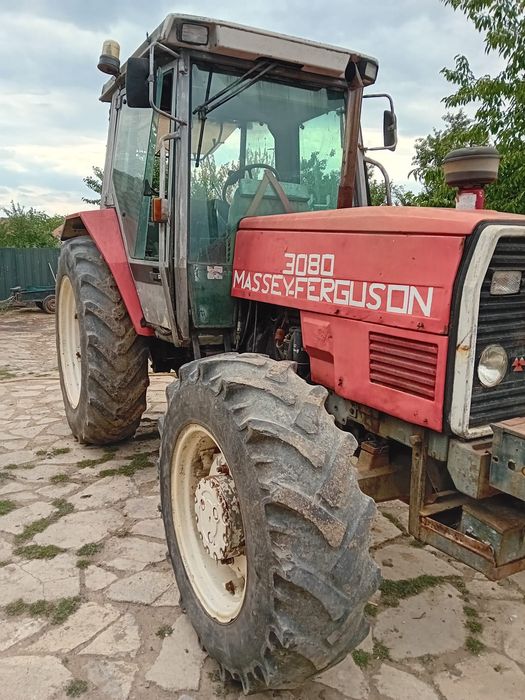 Tractor agricol Massey Ferguson 3080 100cp