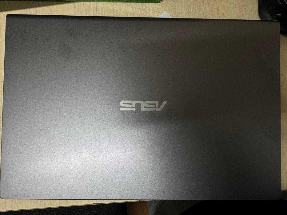 Процессор: Intel Core i5-10 поколение; ОЗУ: 8 Гб;