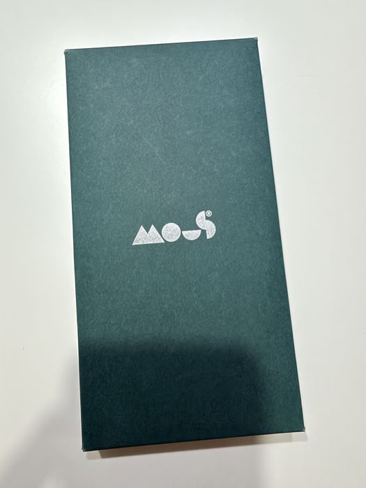 Husa Fibra Carbon Iphone 17 pro MOUS