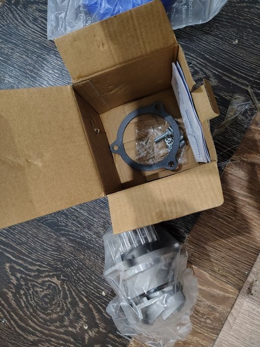 Продам запчасти для лада приора