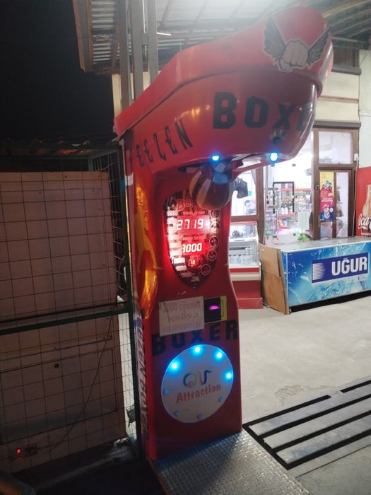 Hvatayka O'yinchok kran va tayson aparat