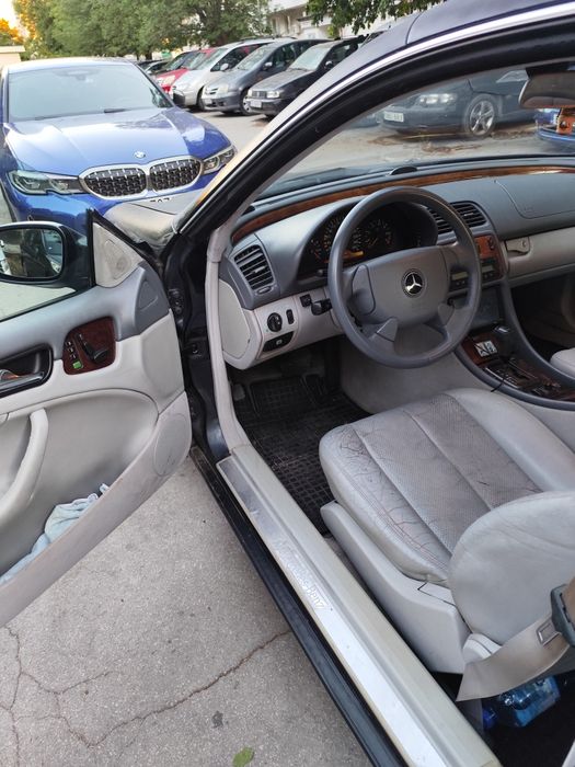 Мерцедес CLK 320- бензин -газ