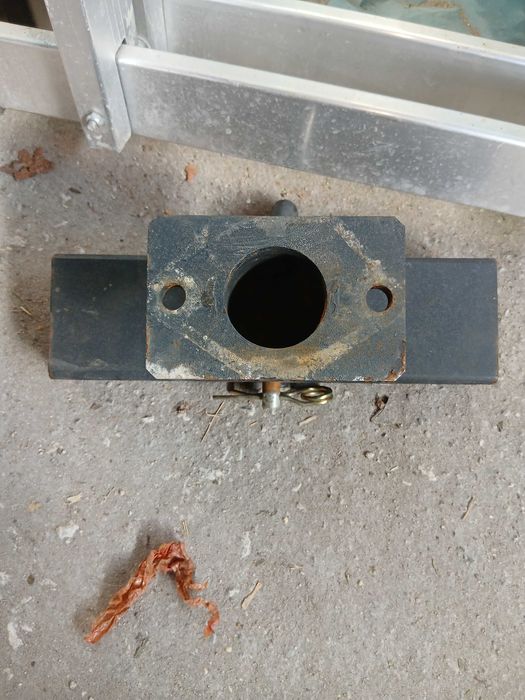 Приставка за плуг за мотоблок.