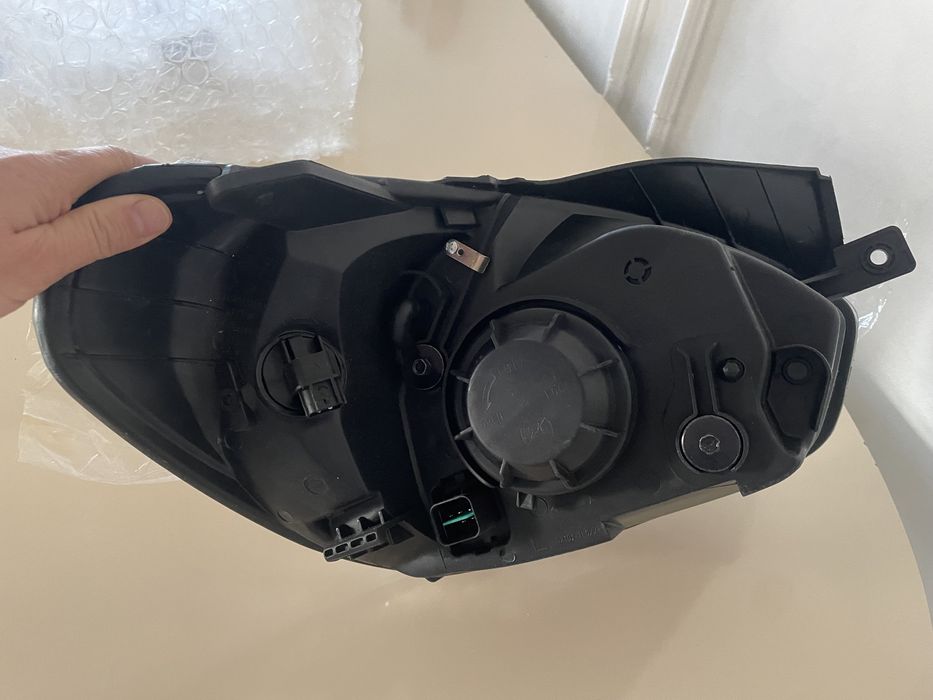 Фара левая хюндай акцент 2006