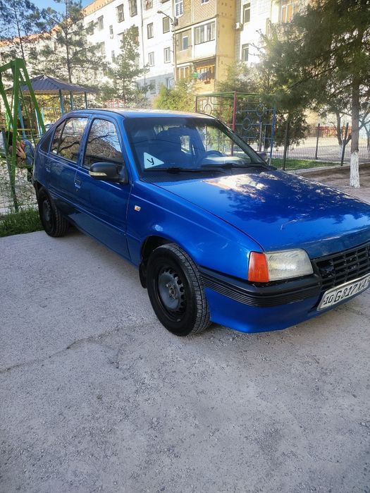 Продается автомобиль